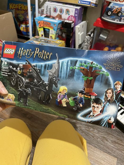 4 разных лего, уже собраное, все детали есть