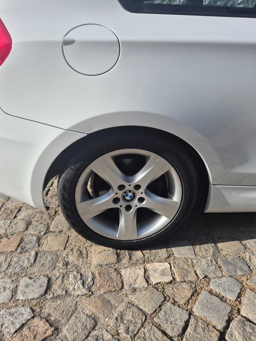 BMW e81 Pack M 120i de 2009 e 170cv