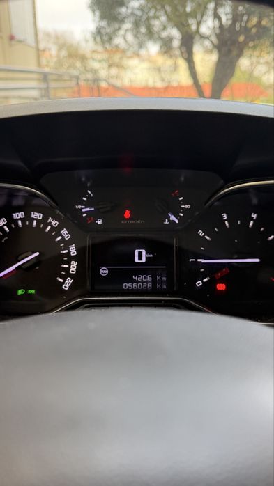 Carro Citroen C3 Aircross seminovo