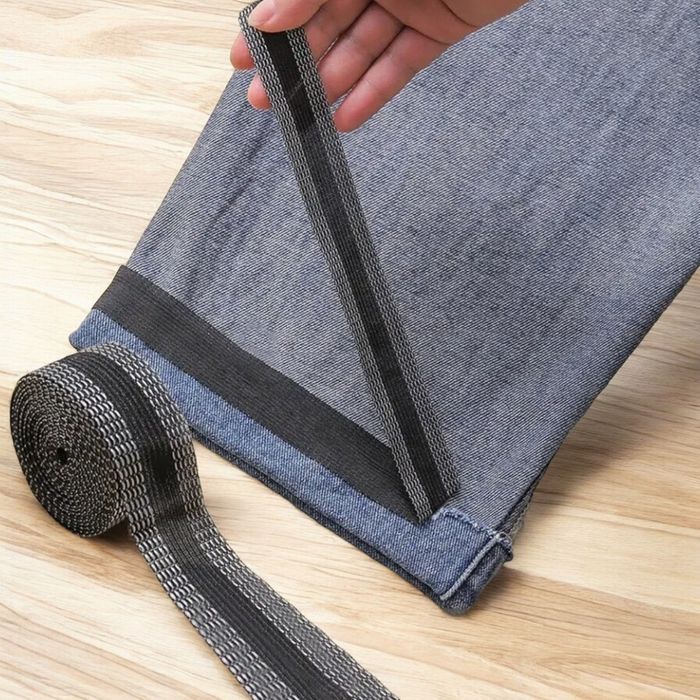 Клейка стрічка 5м для підшивання одягу