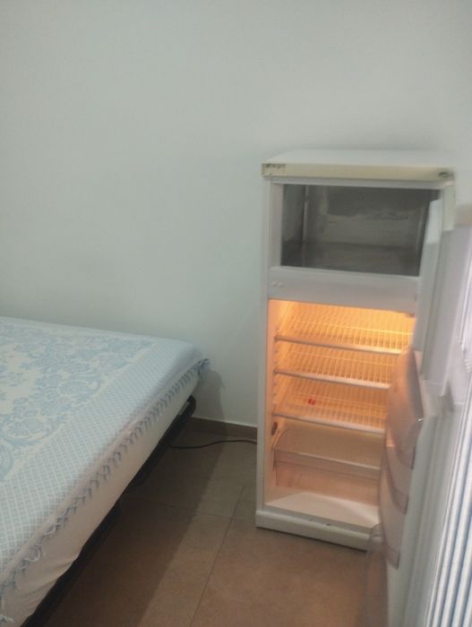 Alugo quarto em Moscavide