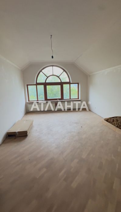 Продаж або обмін на 2-3 кімнатну квартиру