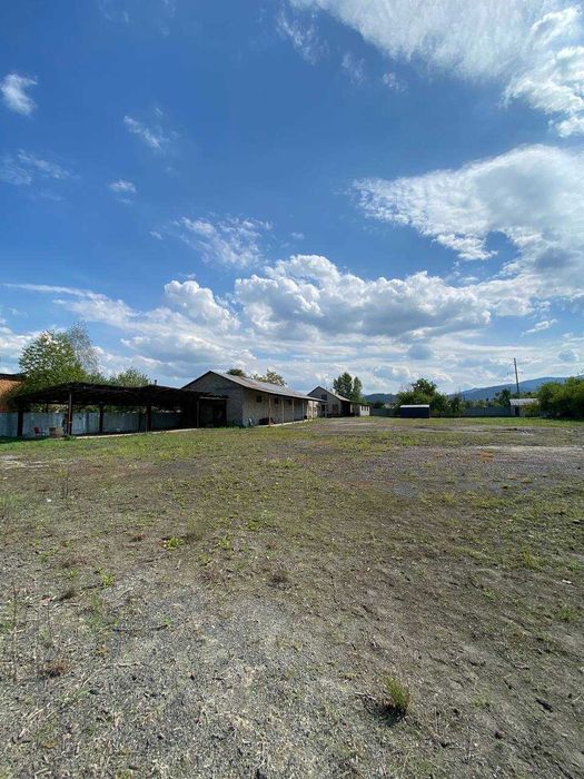 Продається бізнес, мінеральна вода на ділянці, комерційна нерухомість