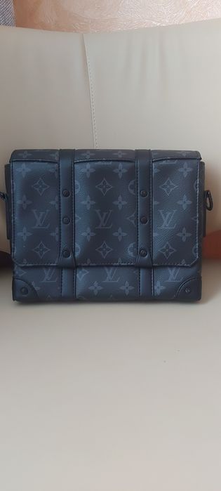 Сумка  Louis Vuitton Messenger Soft Trunk .