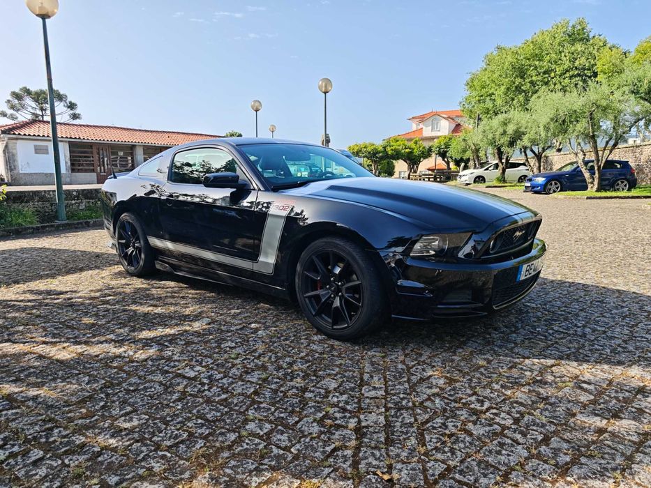 Ford Mustang GT 3.7