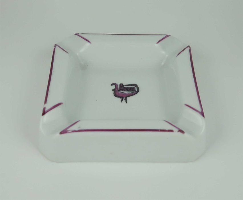 Cinzeiro Publicitário Vista Alegre - A Kaverna