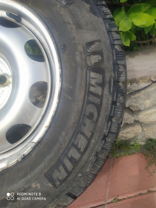 Шина з дисками 235/70 R16