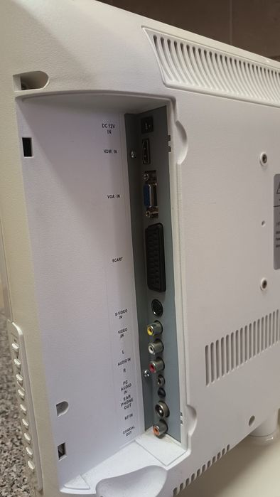 Televisão com leitor de DVD