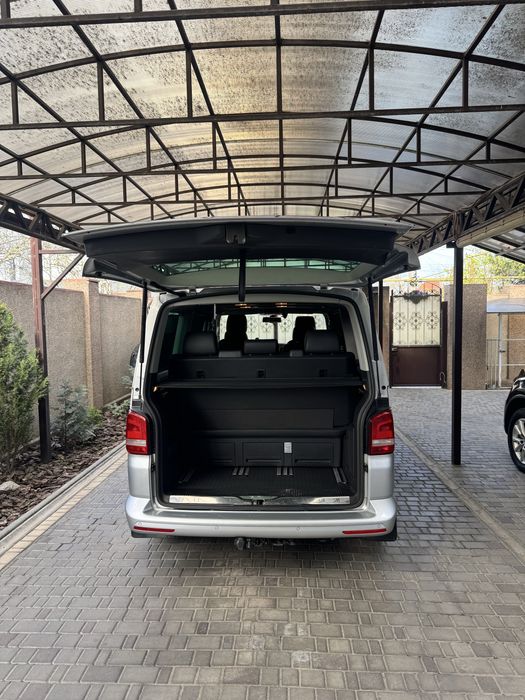 Volkswagen Multivan 2015