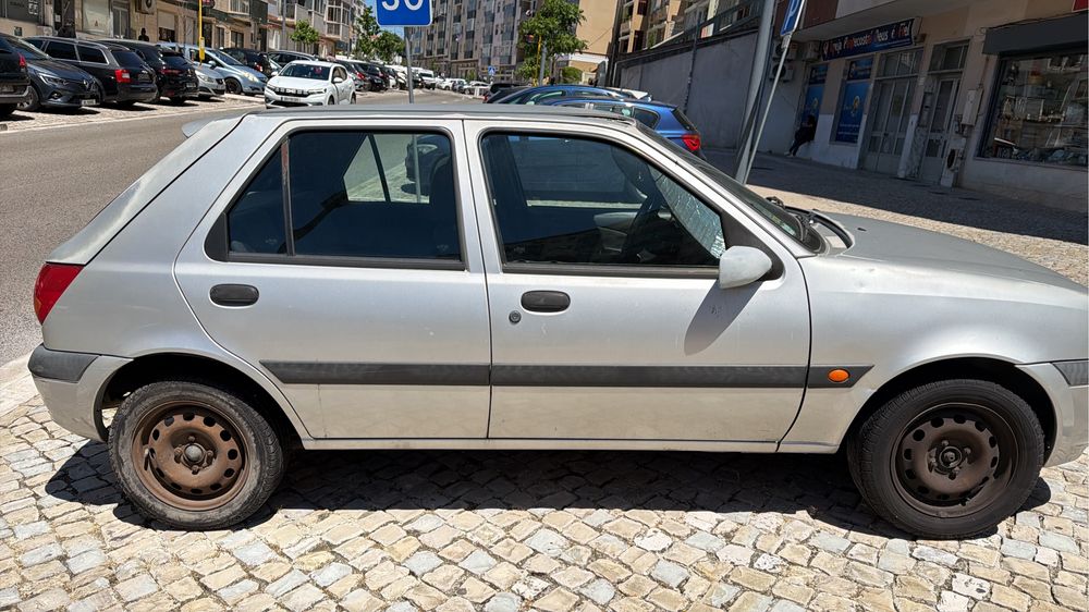 Ford Fiesta 1.0 usado