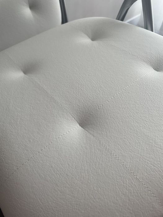 Складний стілець (складной кухонный стул белый екокожа)