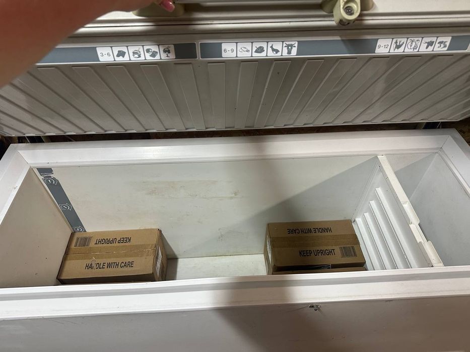 Продам морозильную камеру(скриню) Vestfrost