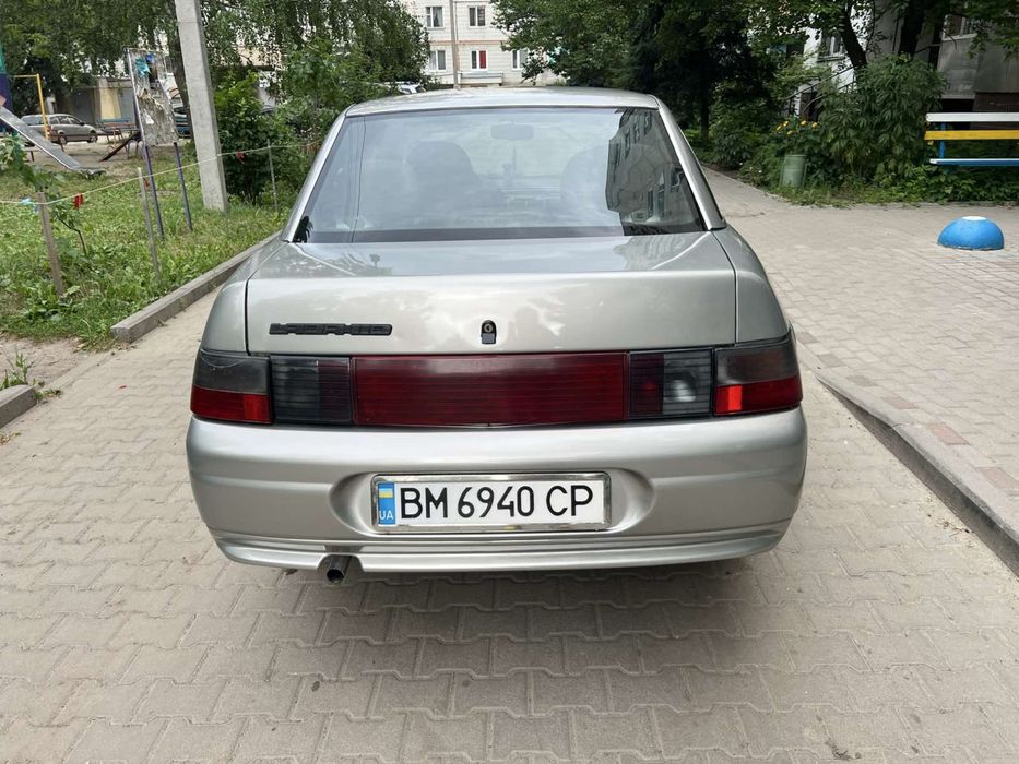 Продам машину Ваз 2110