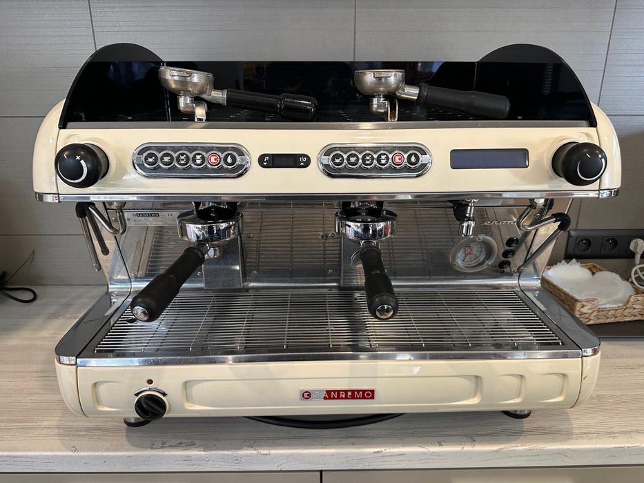 Ekspres kolbowy ciśnieniowy gastronomiczny Sanremo Verona RS 2 Gr.