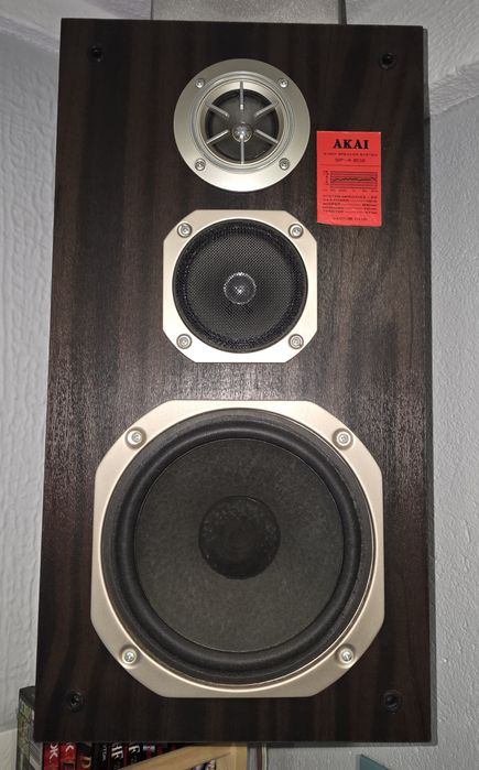 Colunas AKAI  SP-A202