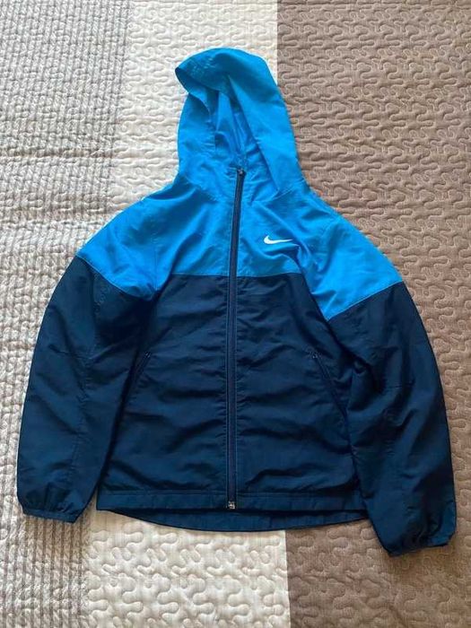Kurtka Nike niebiesko-granatowa z kapturem – rozm. 152-158cm