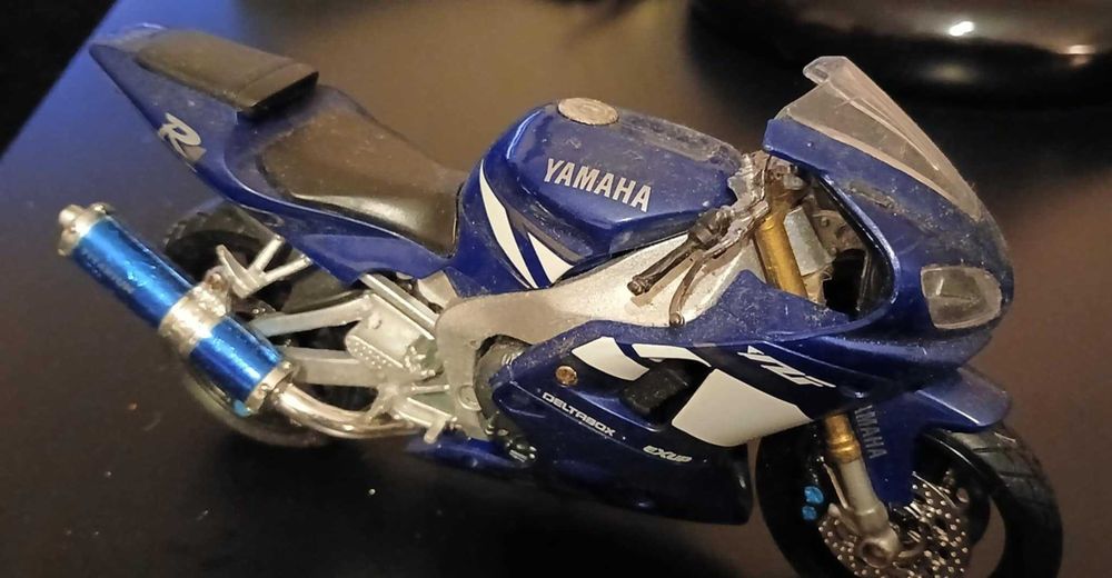 Motos miniatura colecção  (Moto GP)