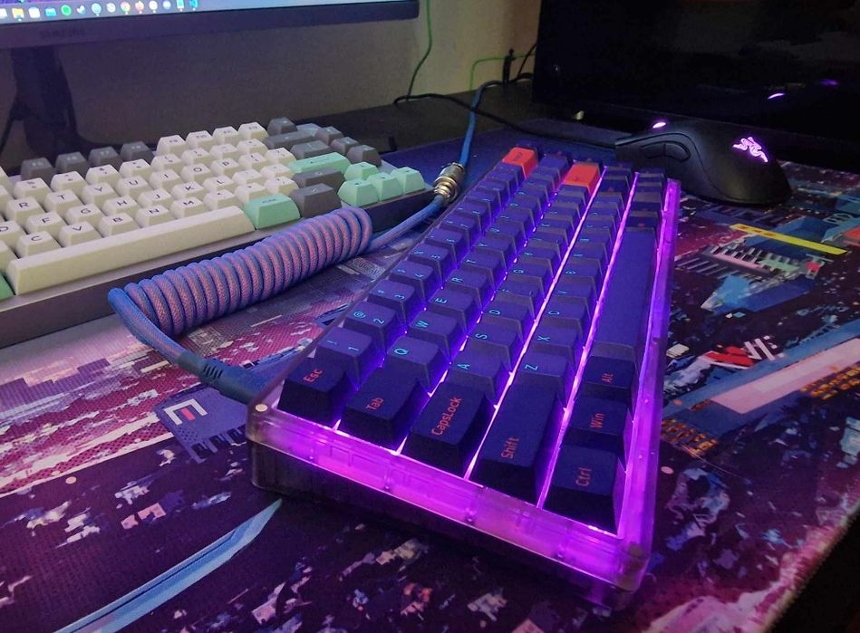 Teclado Custom Completo KBD67 Lite R2