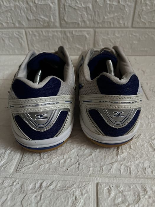 Кросівки Mizuno,45розмір