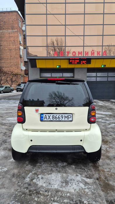 Авто Smart fortwo 450