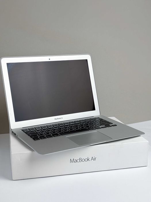 Ноутбук MacBook Air 2017