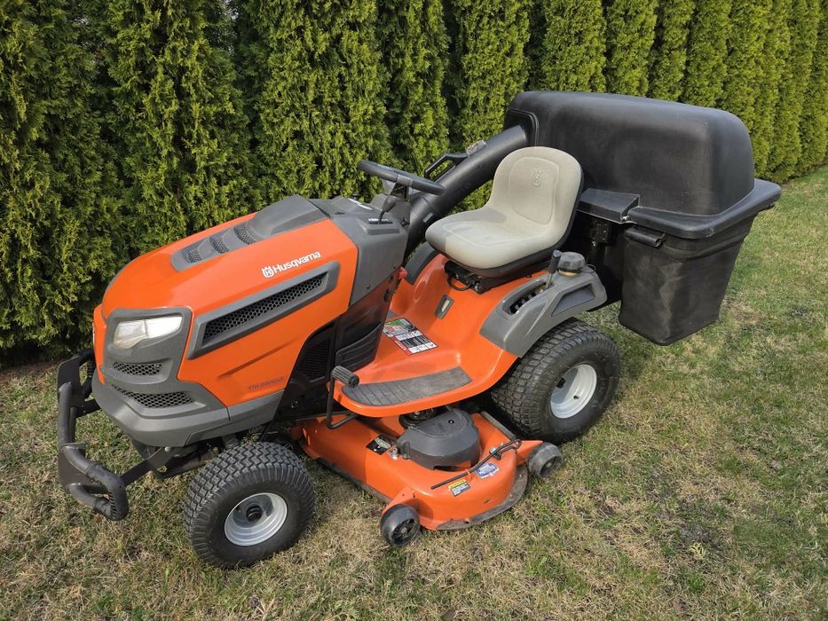 Kosiarka traktorek Husqvarna 24km kawasaki
