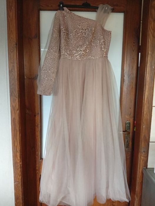 Elegancka balowa suknia tiulowa długa rozmiar 40 L