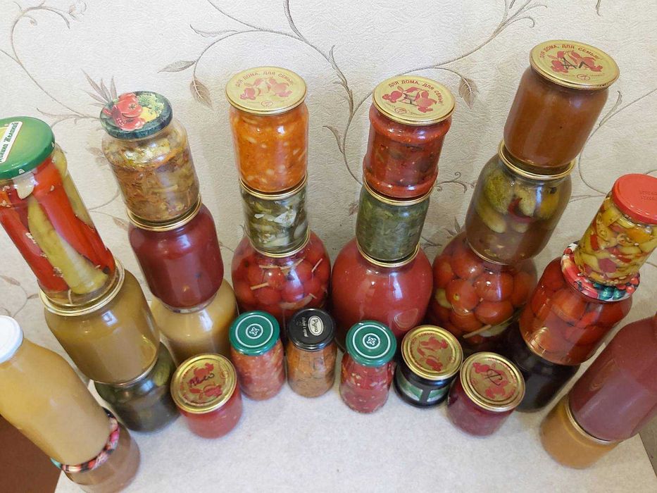 Сок томатный из красных помидор 0,7-3л 2025г иная домашняя консервация