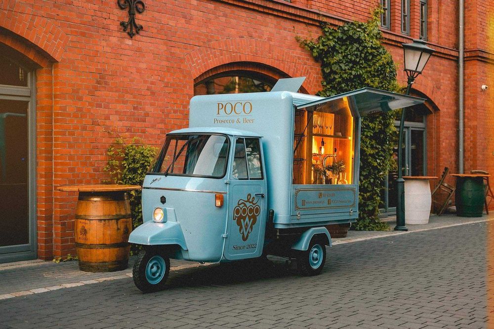 Prosecco Van / Piaggio Ape - Gotowy biznes - Pełne wyposażenie