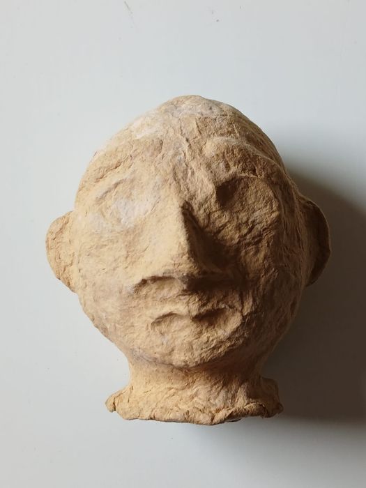 Escultura em papier maché