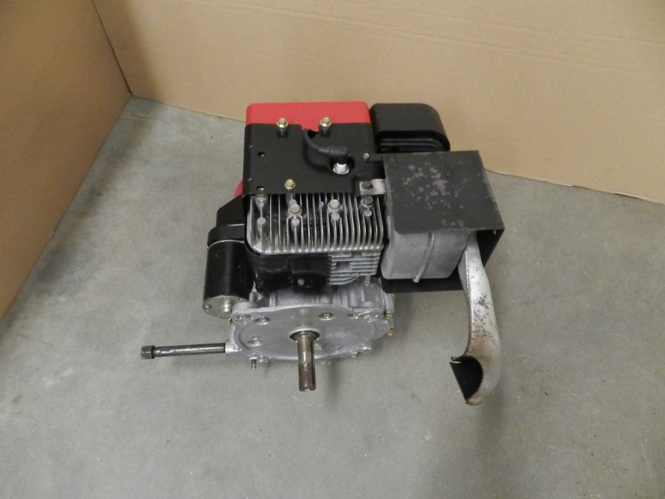 1 traktorek kosiarka silnik 13,5 km