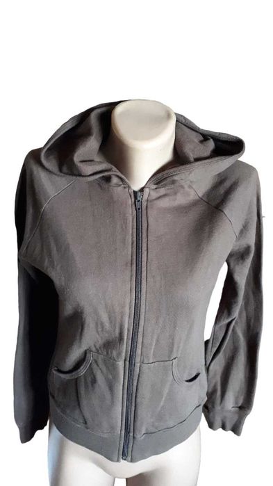 Тепла кофточка з капюшоном на блискавці. стан у новому