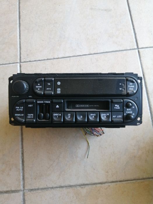 Rádio auto. Chrysler. Daewoo