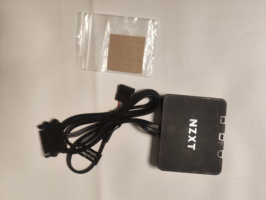 Перехідник NZXT ARGB хаб контролер контролю підсвічування AC-CR000-B1