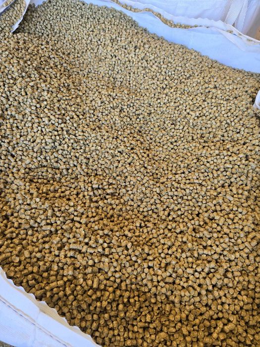 Sprzedam pellet AGRO 6 mm