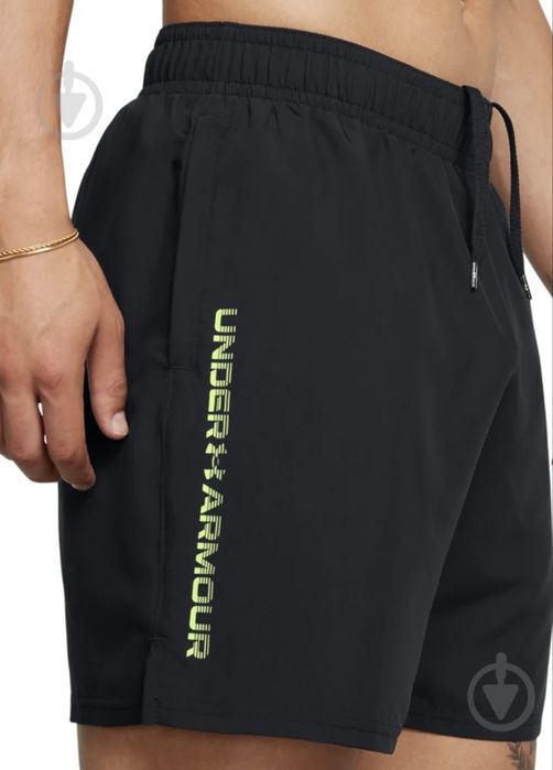 Чоловічі шорти  Under Armour  ( розмір ххл )