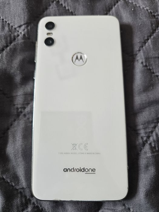Motorola One (XT1941-4) | 4/64GB | Dual SIM | Stan BDB | Czysty Androi