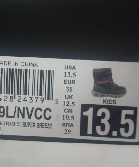 Продам сапоги Skechers
