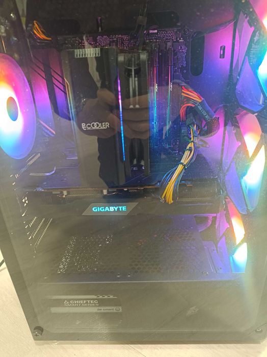 Ігровий пк на Rx5700 i ryzen 5 5600