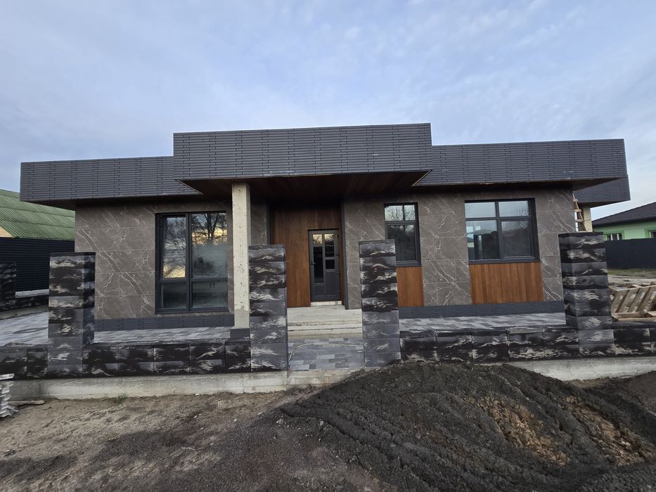 Будинок 144 м2 з терасою дах бетон газ с. Білогородка поруч Київ