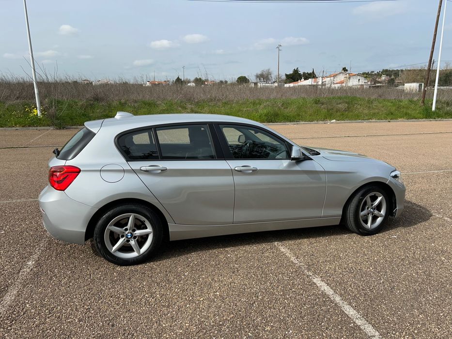 BMW 116d auto 05/2019 impecável