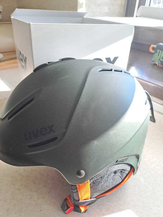 Шолом гірськолижний UVEX продам б/у  розмір 52-55