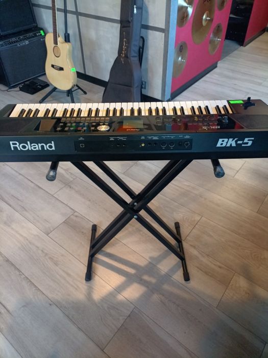 Roland BK -5 plus case