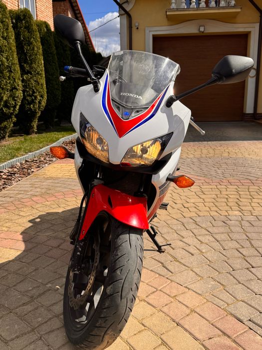 Продам Honda CBR в дуже хорошому стані.