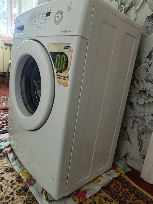 Продам пральну машину Самсунг.