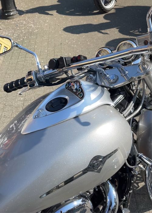 Kawasaki Vulkan. 1500 VN