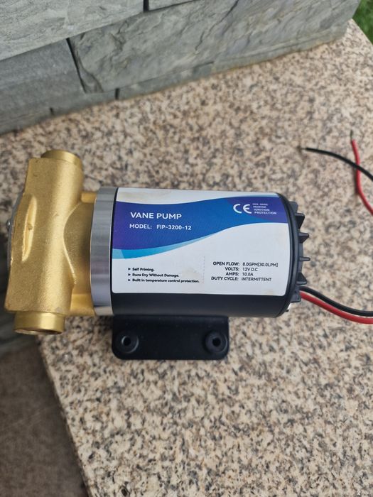 bomba de palhetas autoescorvante (Vane Pump) modelo FIP-3200-12,