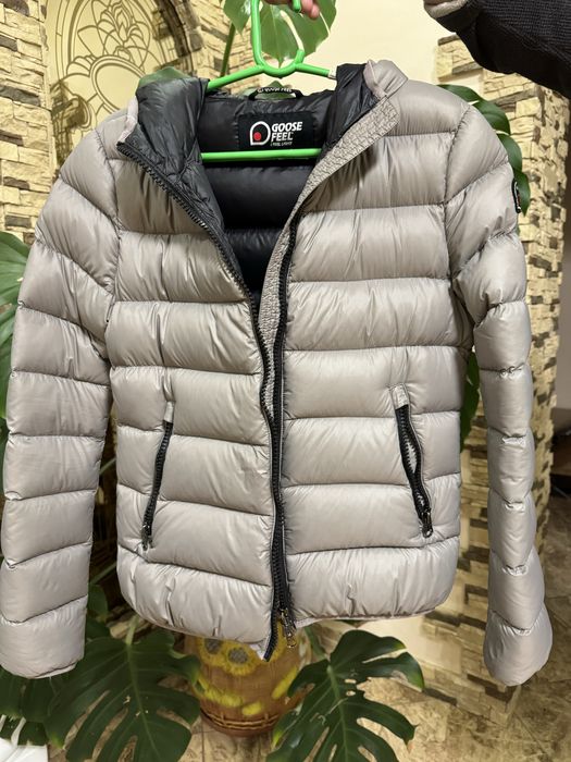 Курточка-пуховик італійського бренду GOOSE FEEL. Р. XS-S
