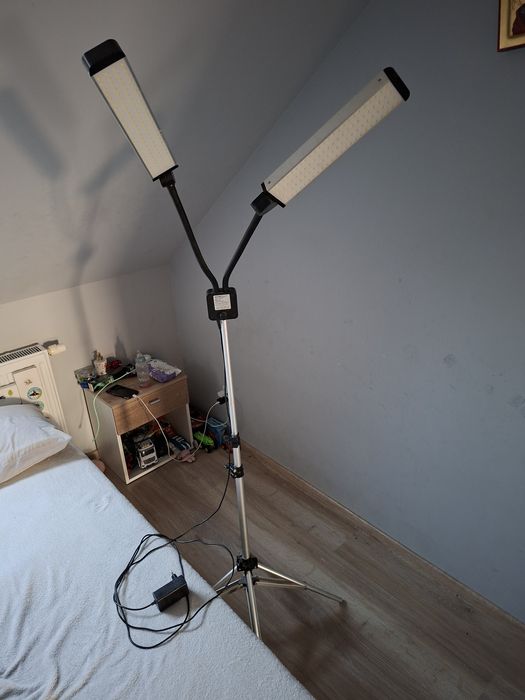 Lampa led do rzęs i makijażu Polluks typ msp-ld01