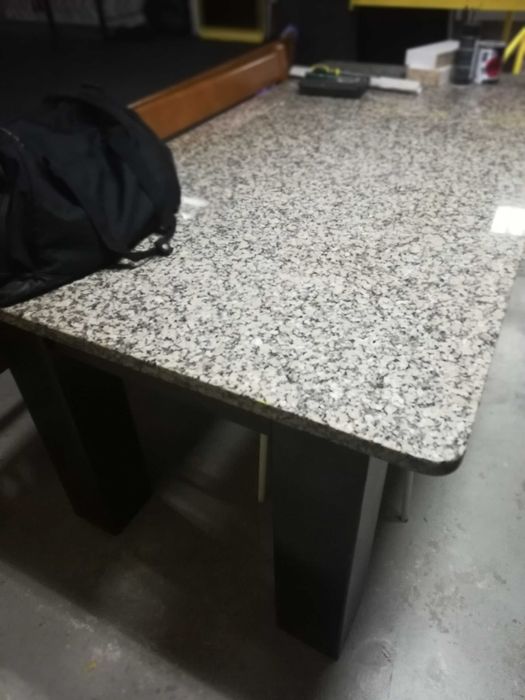 Mesa de sala de jantar